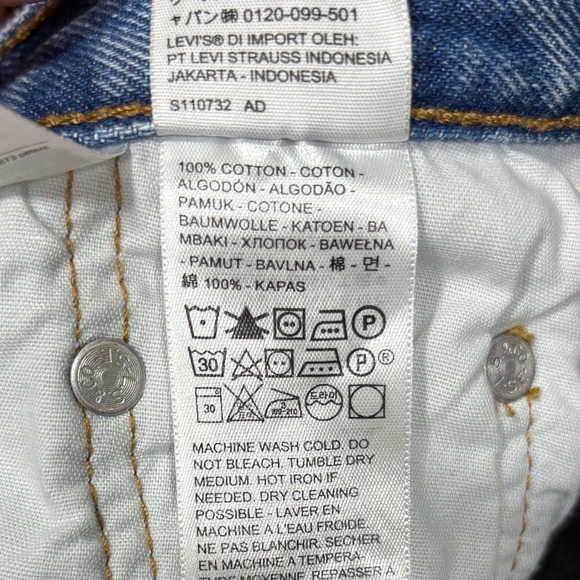 Levi’s 501 90’s women’s jeans denim shorts - Picture 6 of 8